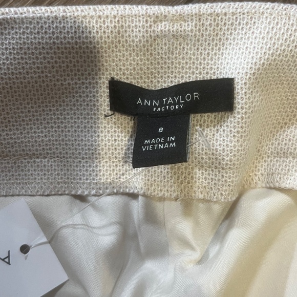 Ann Taylor Factory Women's Signature Straight Dress Pants Trousers Beige NWT sz8 - Picture 12 of 12